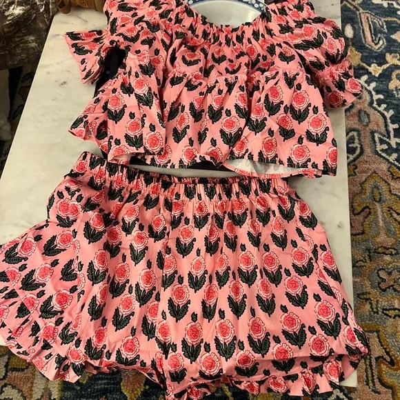 Pink block print shorts set - Picture 4 of 4